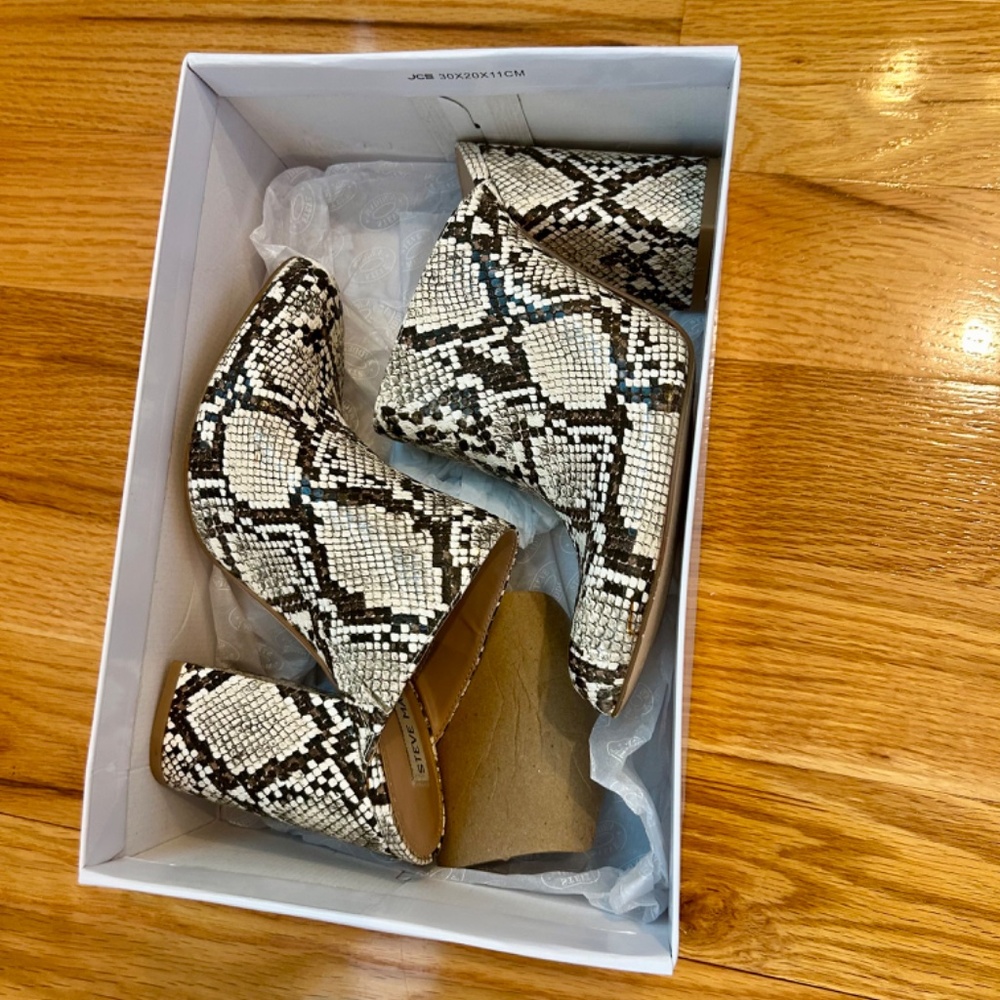 Steve Madden Snake Print Heeled Mule - image 6